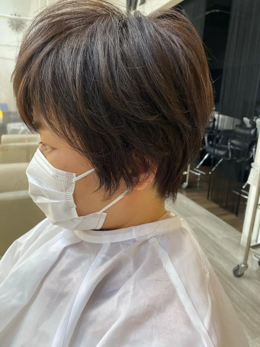 ショート カット ヘアカラー 駅チカ【ali'i】 アリイ花崎友美☘のヘアスタイル