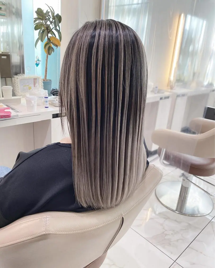 ロング カラー バレイヤージュ レイヤーカット カット ヘアカラー 山崎俊輔/髪質改善 /バレイヤージュのヘアスタイル