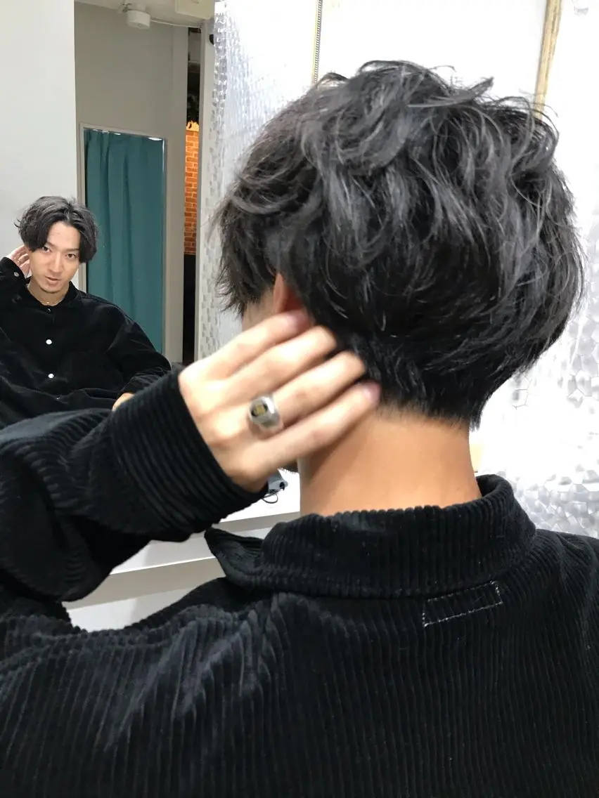 ミディアム パーマ メンズ ニュアンスパーマ/ レイヤー/茶屋町のヘアスタイル