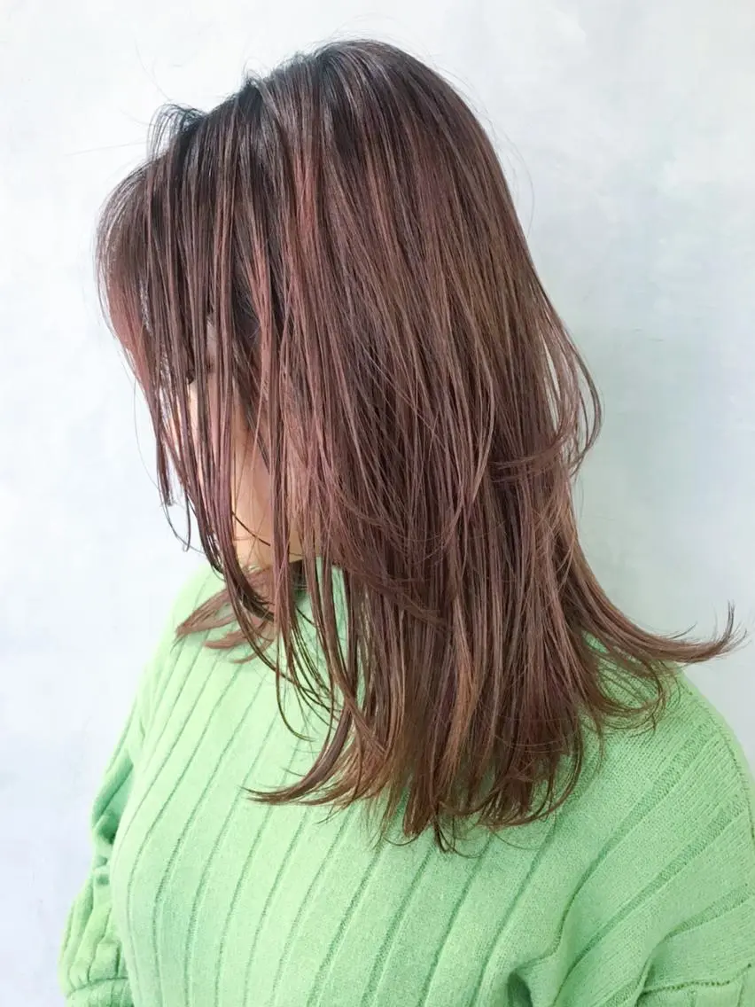 ミディアム カラー パーマ ヘアアレンジ オレンジ ウルフカット ITbyALBUM 中野店のヘアスタイル