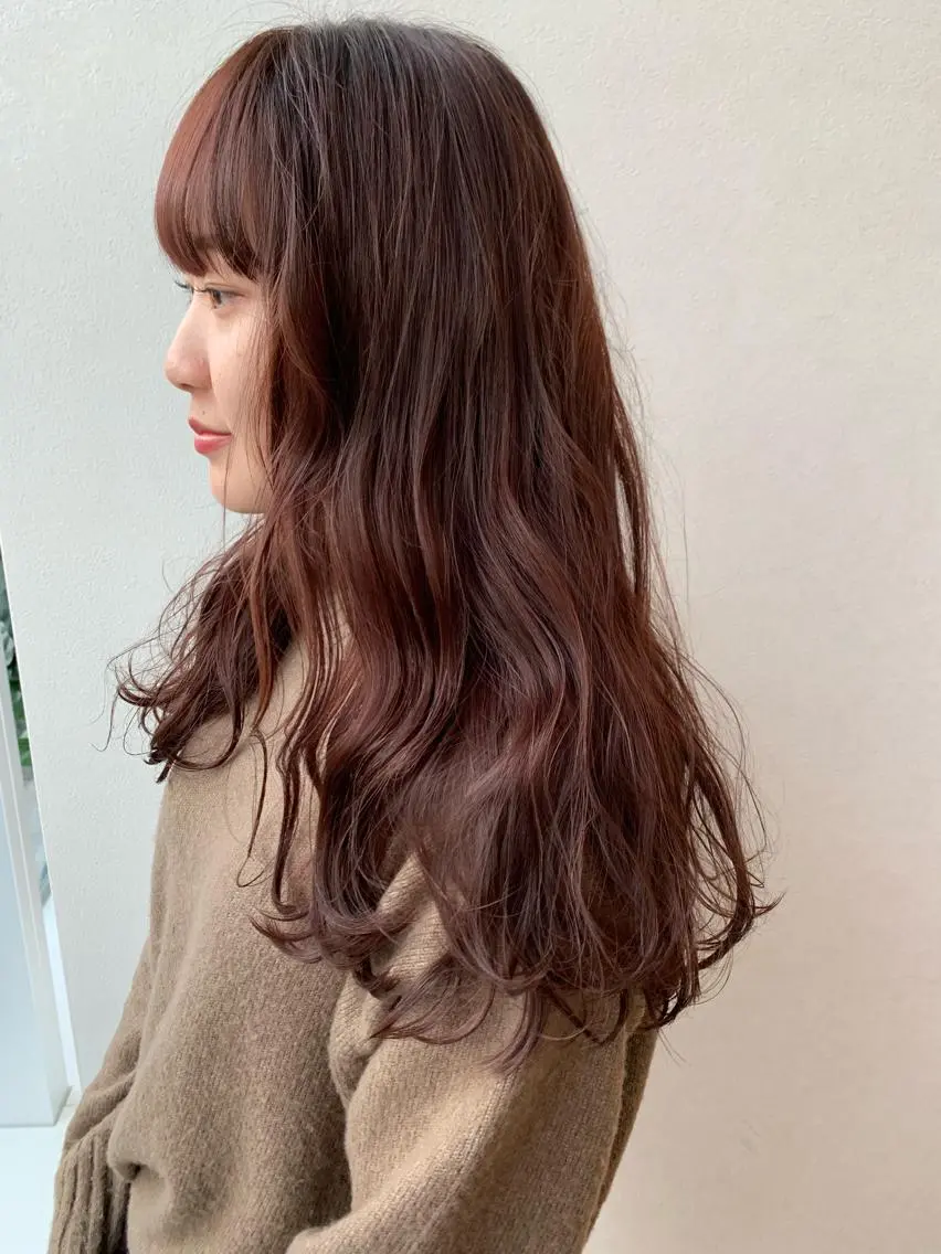 ロング カラー ブラウンカラー レッドカラー カット 縮毛矯正 トリートメント 透明感♡︎♡︎ 佐々木早苗のヘアスタイル