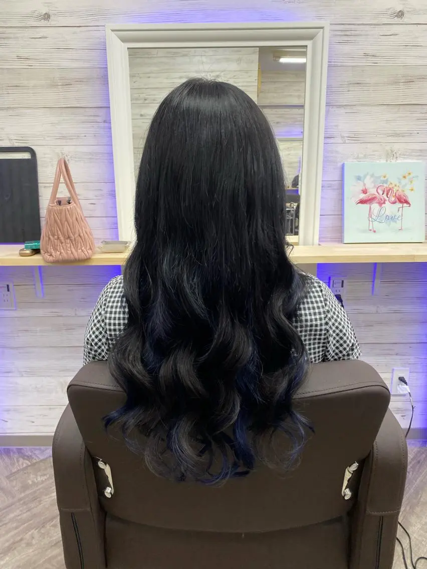 ロング カラー ヘアアレンジ ショートボブ 編み込みエクステ シールエクステ バレイヤージュ 透明感カラー FAAM Tsuneのヘアスタイル
