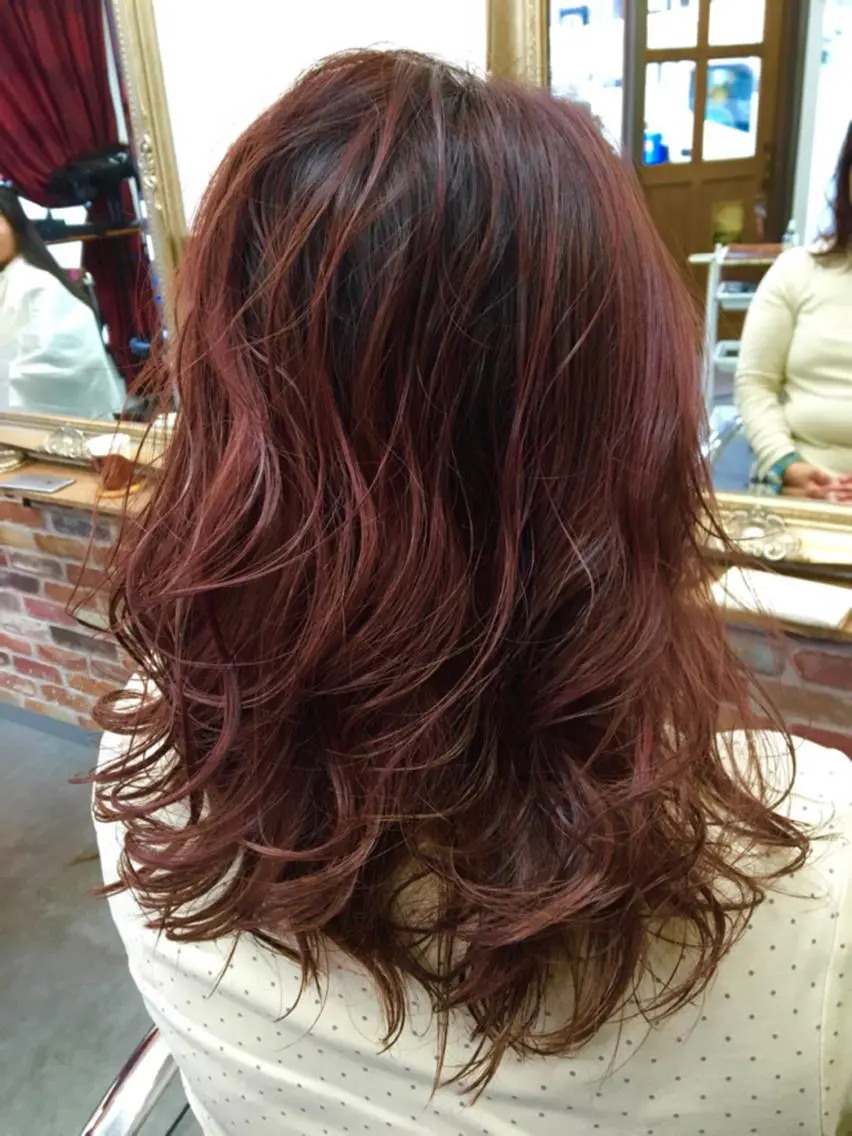 カラー ピンクカラー 外国人風カラー hairsolon Geminiのヘアスタイル