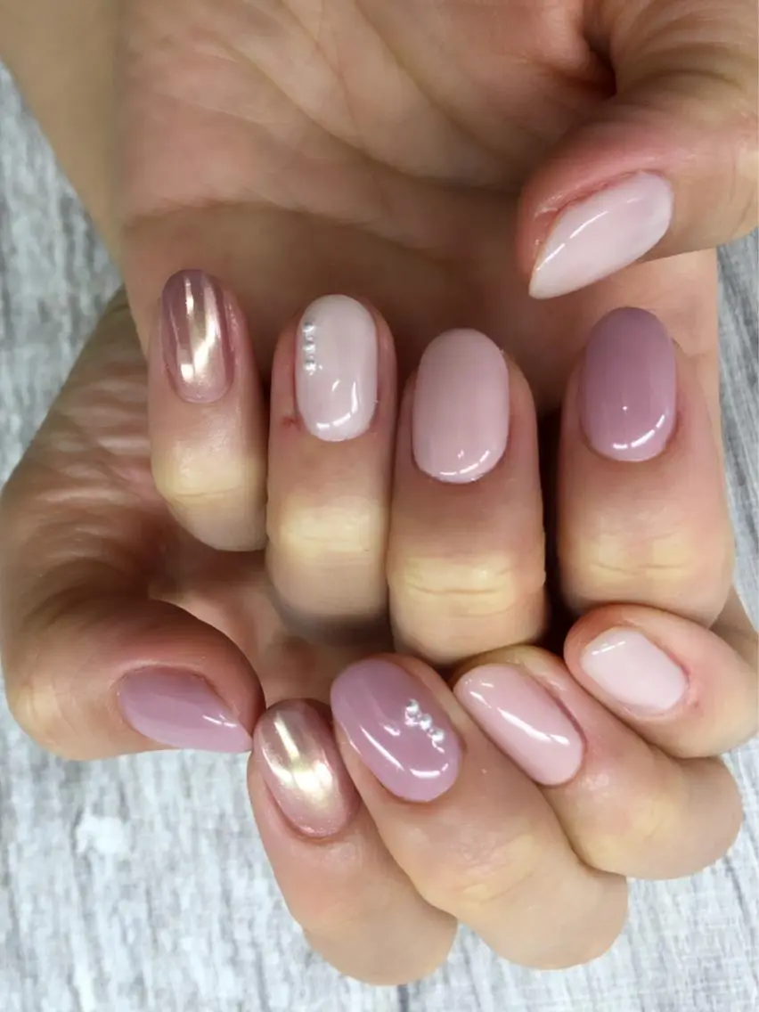 ネイル ミラーネイル ストーンネイル ハンドネイル Nail salon Museのネイルデザイン