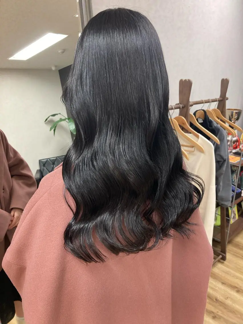 ロング カラー nono/パーマ /顔まわりカット🐈のヘアスタイル