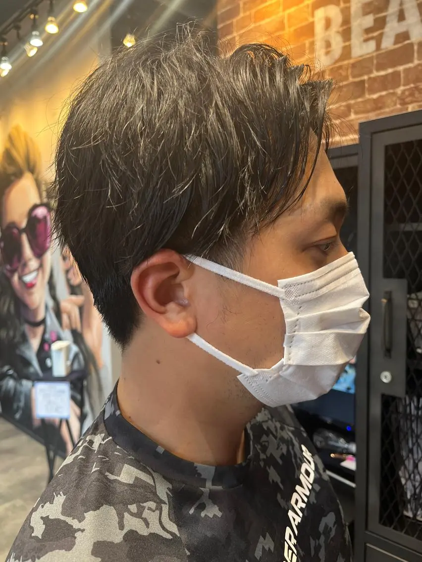 セミロング カラー パーマ ヘアアレンジ メンズ キッズ ネイル マツエク・マツパ アイブロウ 子どものヘアアレンジ メンズバレイヤージュ メンズハイライト メンズインナーカラー メンズ韓国風 久木原 ゆりのヘアスタイル