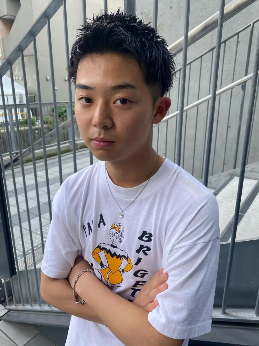 ショート メンズ メンズブリーチ メンズハイライト メンズインナーカラー メンズパーマ プードルパーマ カット 💈メンズ短髪特化 ✂︎伊藤大輝💈のヘアスタイル