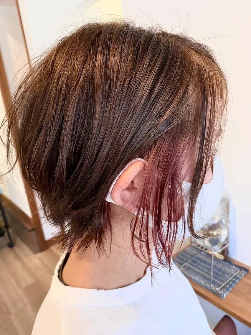 ミディアム カラー イヤリングカラー カット chill out 南塚口本店のヘアスタイル