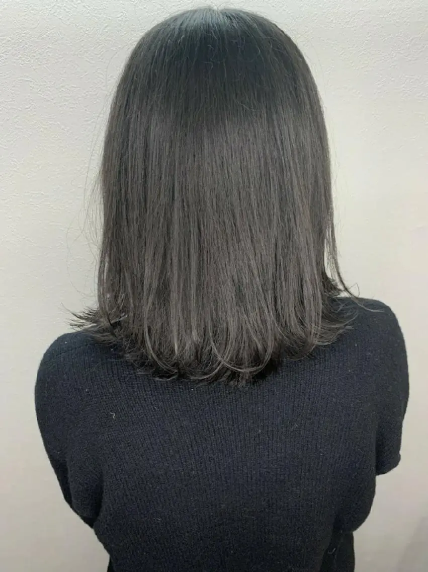 カラー セミロング 外ハネヘア Stirmaison RYUSEIのヘアスタイル