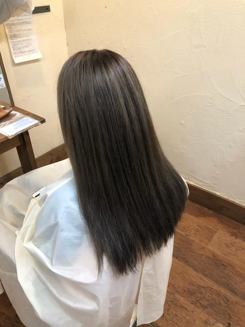 カラー カット 縮毛矯正 梅田 拓実のヘアスタイル
