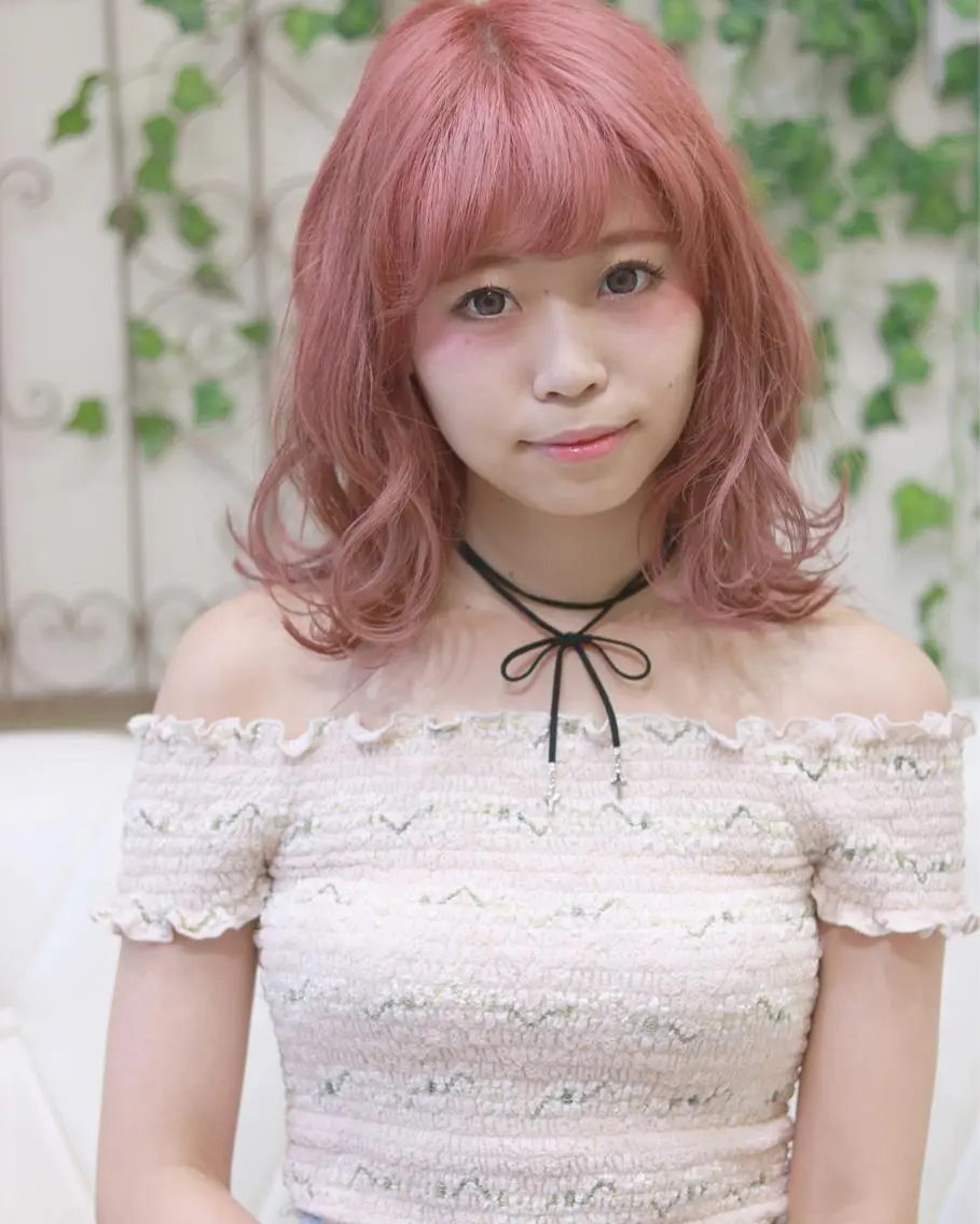 ミディアム 柳澤 興輝のヘアスタイル