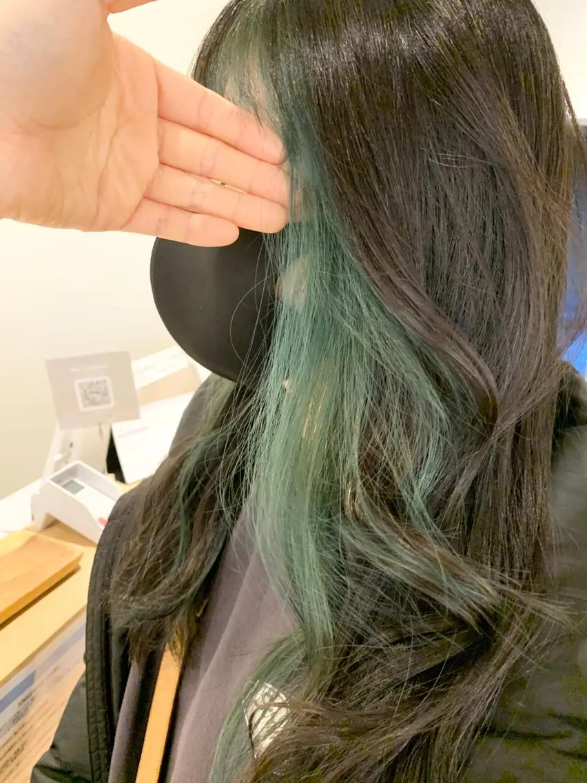 セミロング カット ヘアカラー トリートメント NEWI 京橋 【yoko】のヘアスタイル