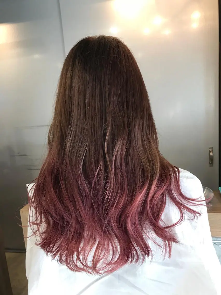 ロング カラー ベージュカラー ブリーチ グラデーションカラー ピンクカラー ピンクベージュ 竹嶌 健吾のヘアスタイル