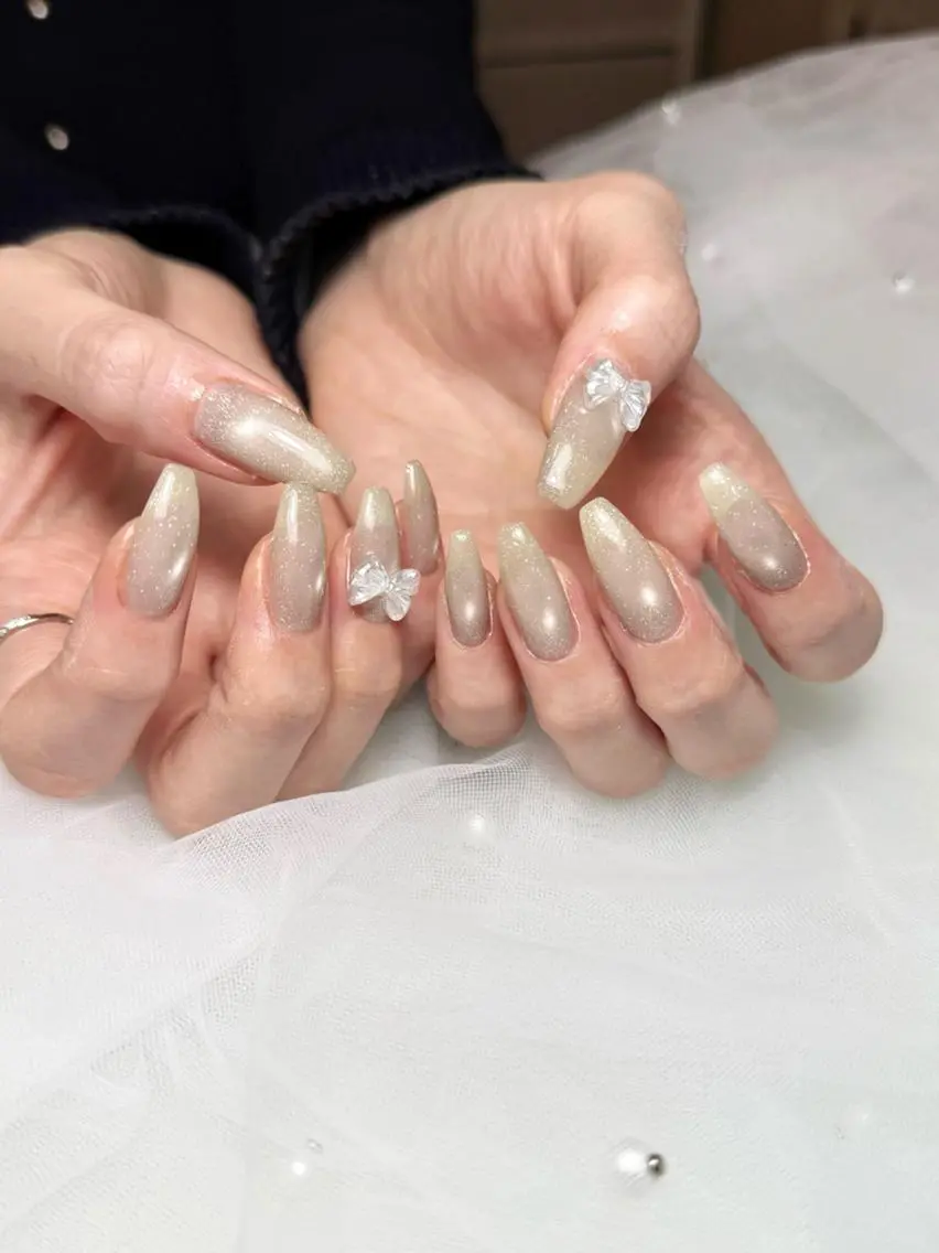 ネイル ワンカラーネイル mofie🤍ナツカ /練習モデル募集中のネイルデザイン