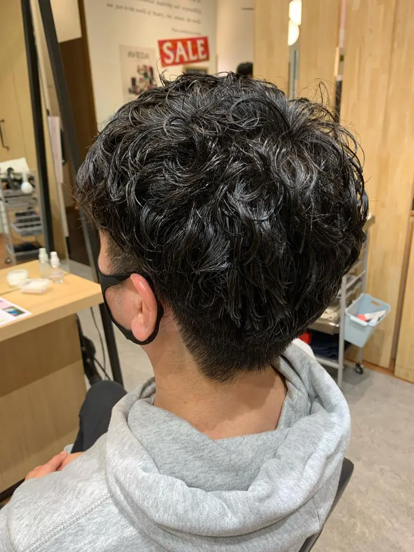 パーマ 小西 美帆のヘアスタイル