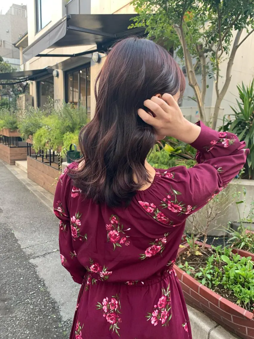 セミロング カラー Shiho お洒落な エクステ♡ハイトーンのヘアスタイル