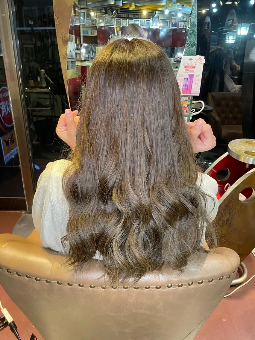 セミロング カラー ベージュカラー ブラウンカラー 👑派手髪/カット 👑ANRYのヘアスタイル