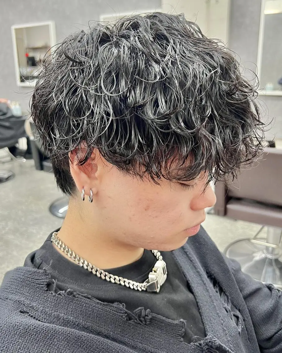パーマ メンズ カット パーマ GLOP HOMME 店長　アオトのヘアスタイル