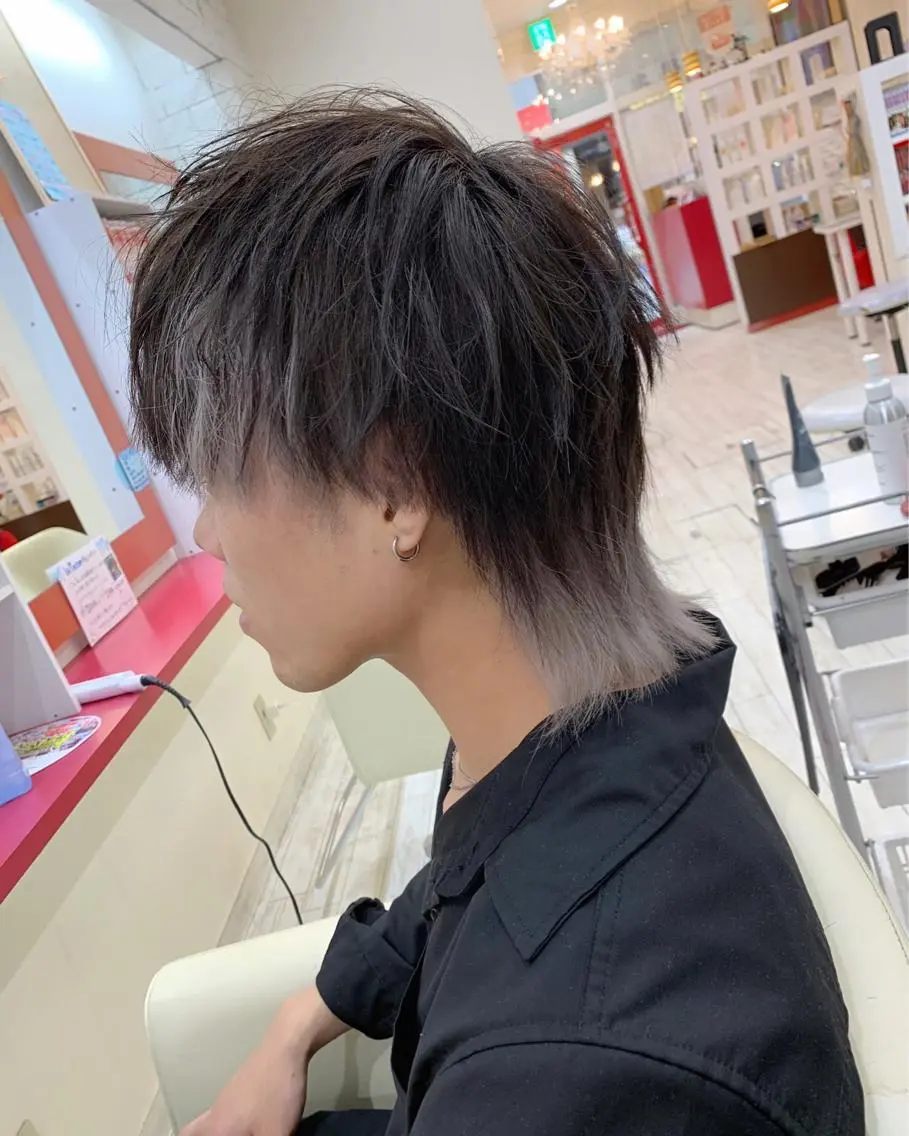 ミディアム カラー ヘアアレンジ メンズ メンズブリーチ ブリーチ シルバー ホワイトシルバー カット ヘアカラー 今村公介 ブリーチ特化、派手髪のヘアスタイル