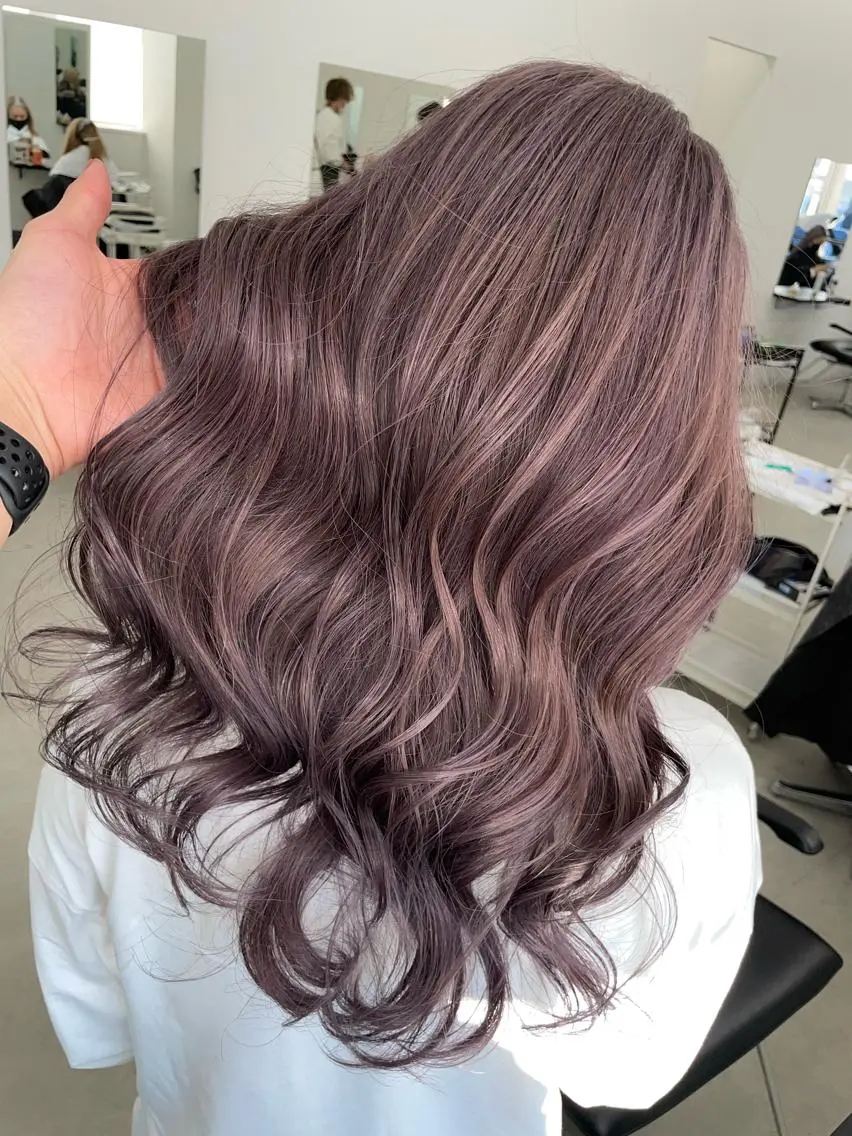 カラー ダブルカラー BLEACHi /noeのヘアスタイル