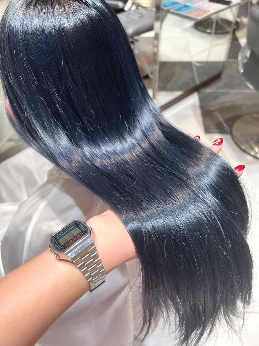 ロング カラー ブリーチ ♡ KANON ♡のヘアスタイル