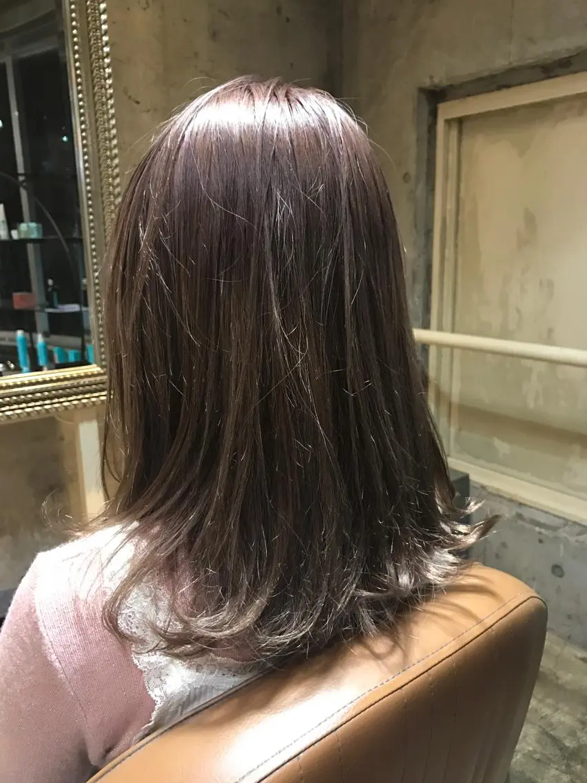 ミディアム カラー パーマ ヘアアレンジ メンズ キッズ ネイル マツエク・マツパ ベージュカラー ダブルカラー サロンドミルク 原宿のヘアスタイル