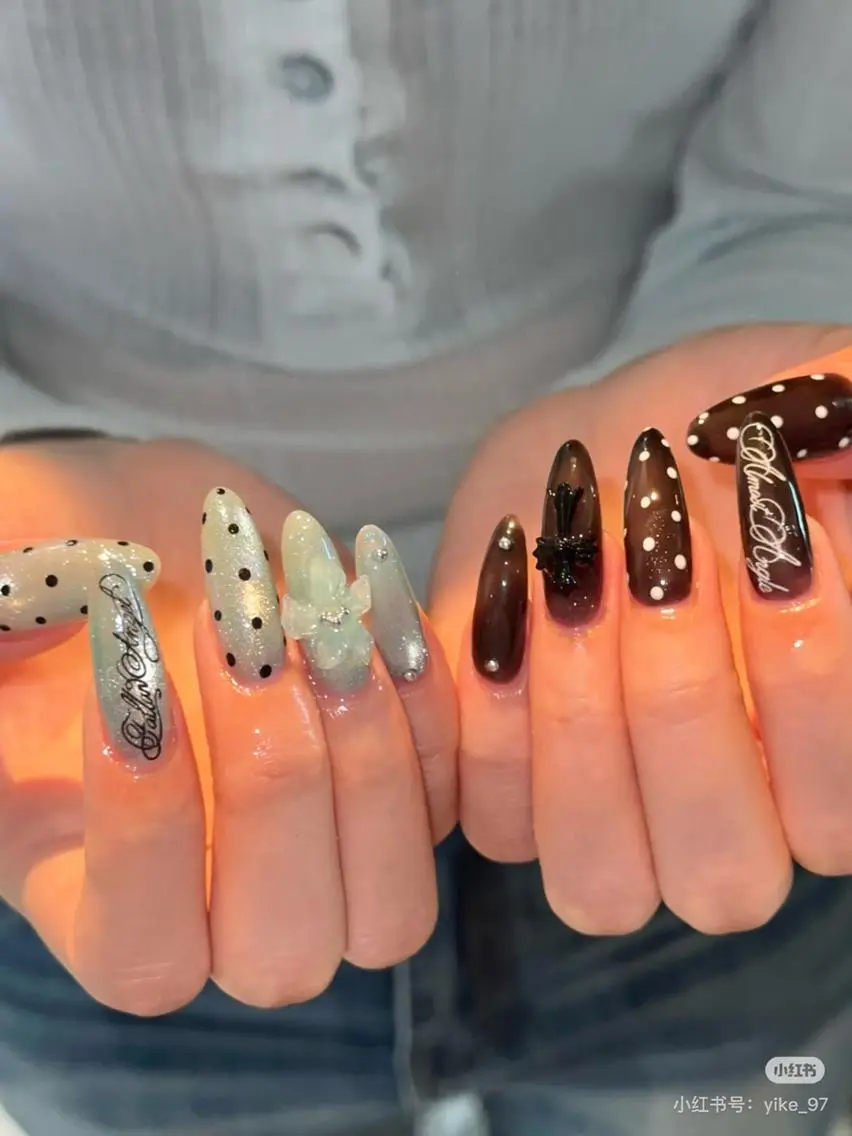 ネイル ハンドネイル Luna Nailsのネイルデザイン