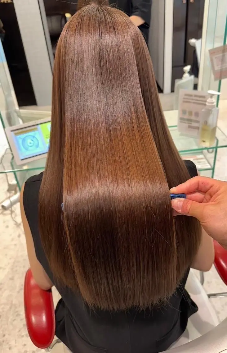 ロング 大川 有香のヘアスタイル