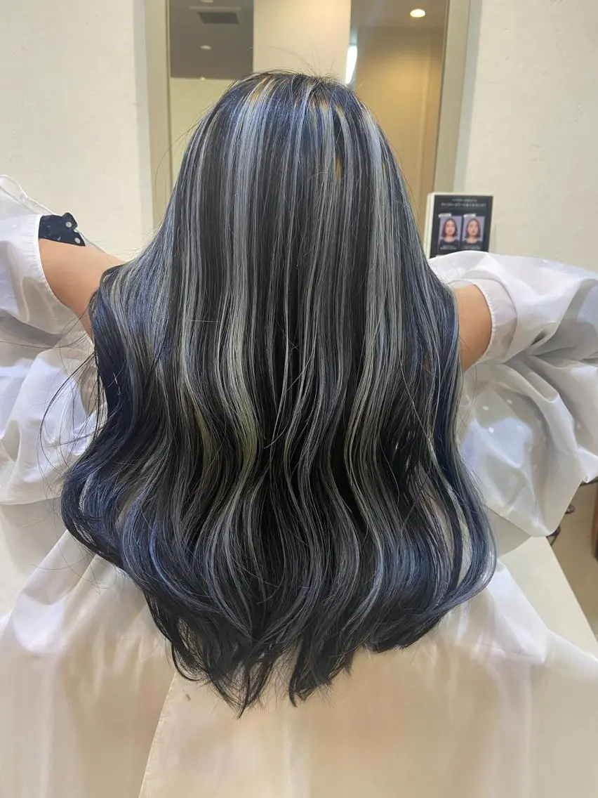 セミロング 🦋髪質改善🦋 眞井琴美のヘアスタイル