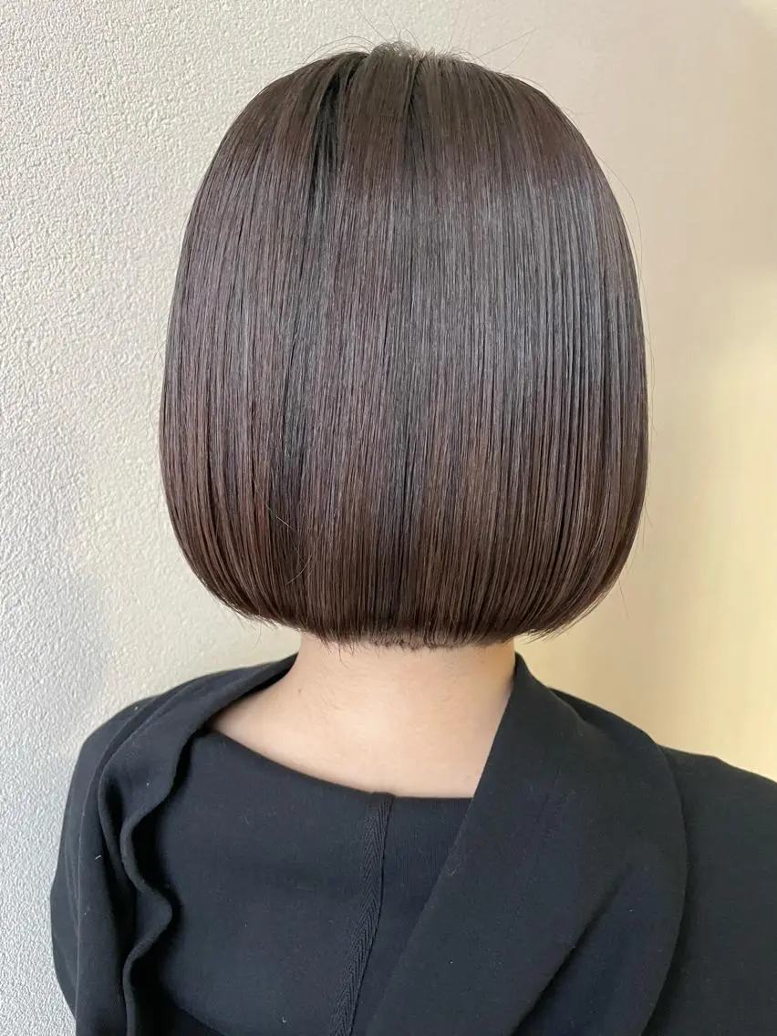 ショート ボブ 沢田 瞳のヘアスタイル