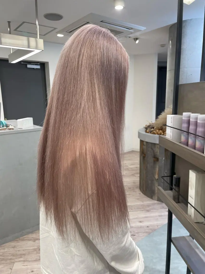 ロング カラー ヘアカラー 艶髪ハイトーンカラー kana♡のヘアスタイル
