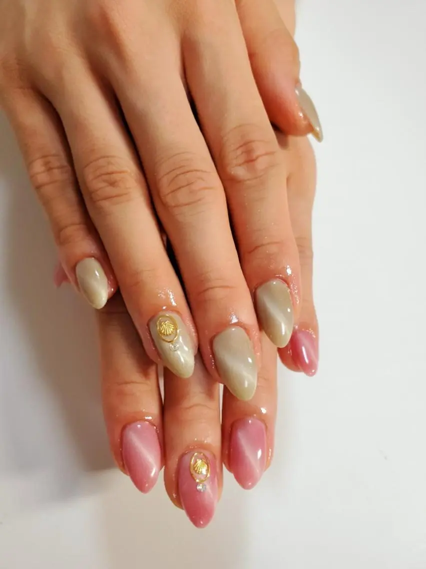 ネイル . MAKI NAILのネイルデザイン