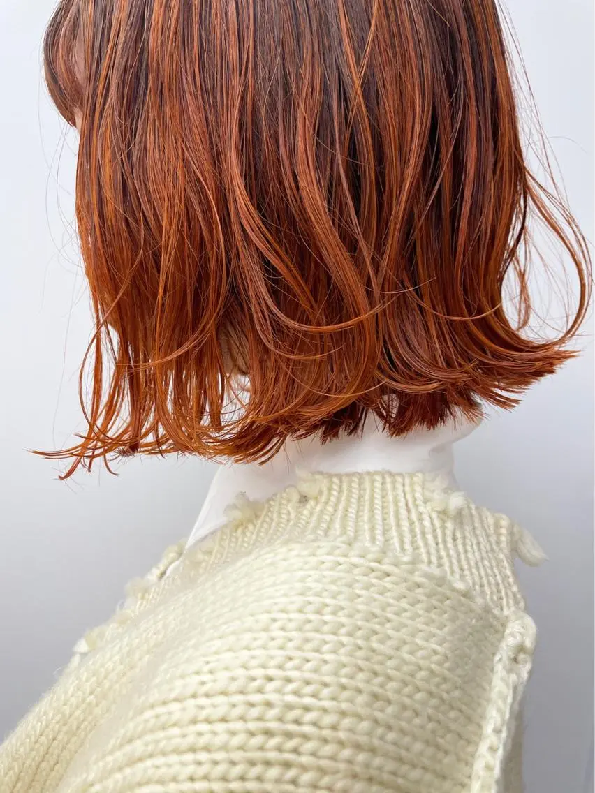 ミディアム カラー ヘアアレンジ アディクシーカラー デザインカラー ハイトーンカラー クオルシアカラー ボブ newi 川崎店のヘアスタイル