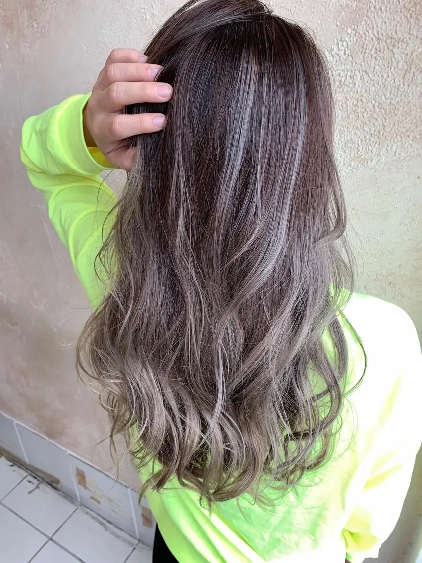 ロング カラー ヘアカラー トリートメント 水戸内原🐜 メンズ郡司裕紀のヘアスタイル