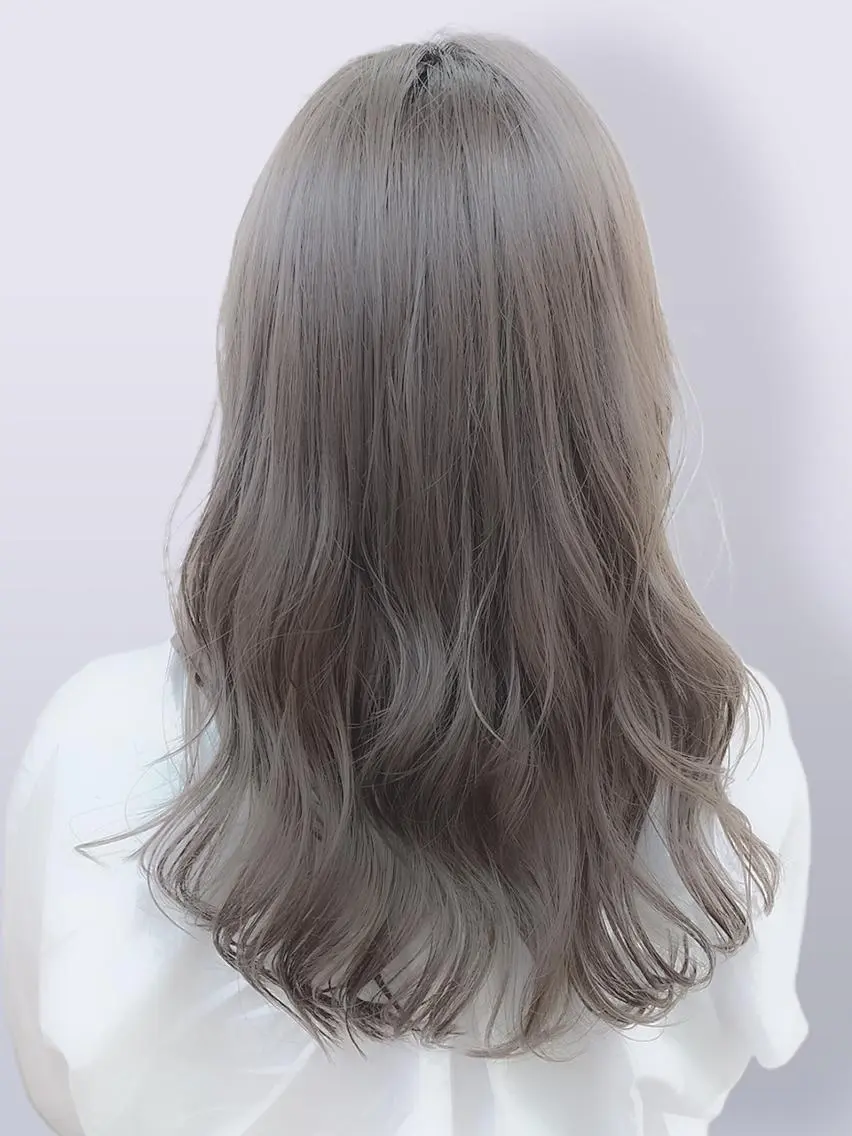 カラー ロング ブリーチ 透明感カラー ブリーチなしカラー 髪質改善 カット ヘアカラー トリートメント グレージュ×レイヤー 藤生 和宏のヘアスタイル
