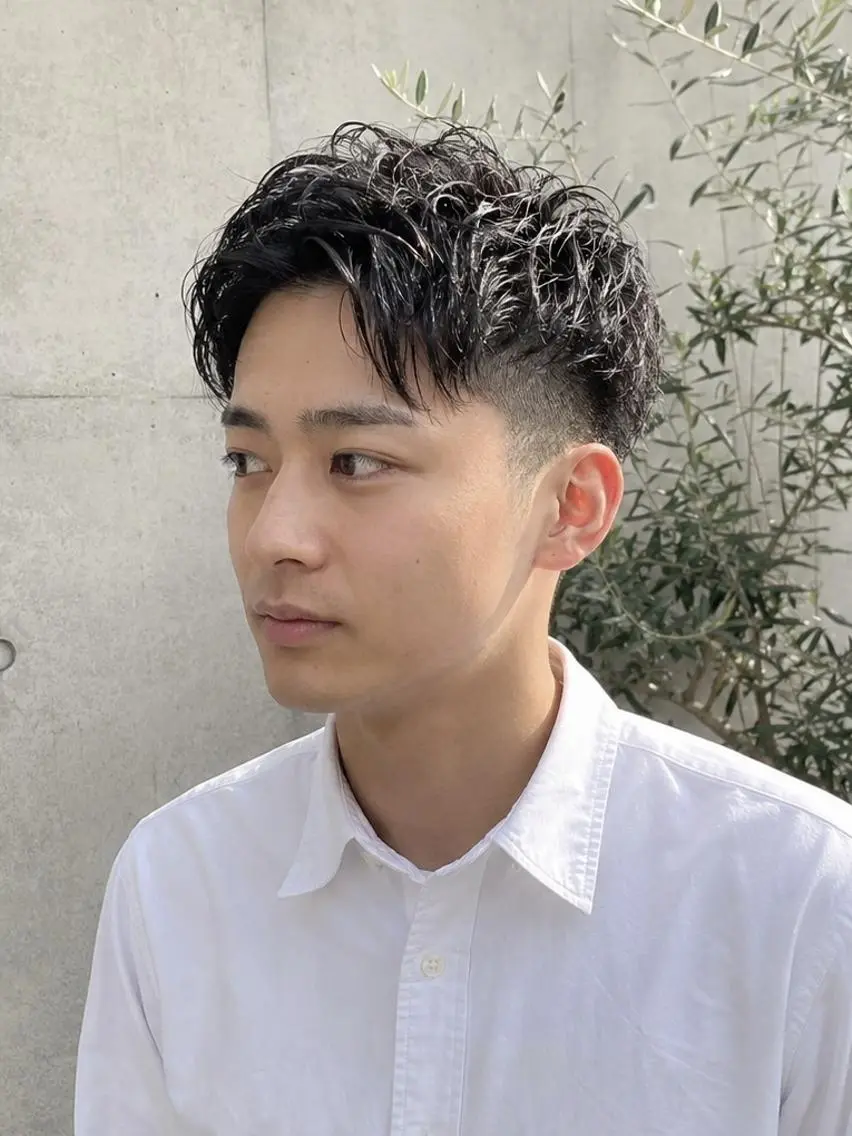 ショート HEADS MARIKAのヘアスタイル