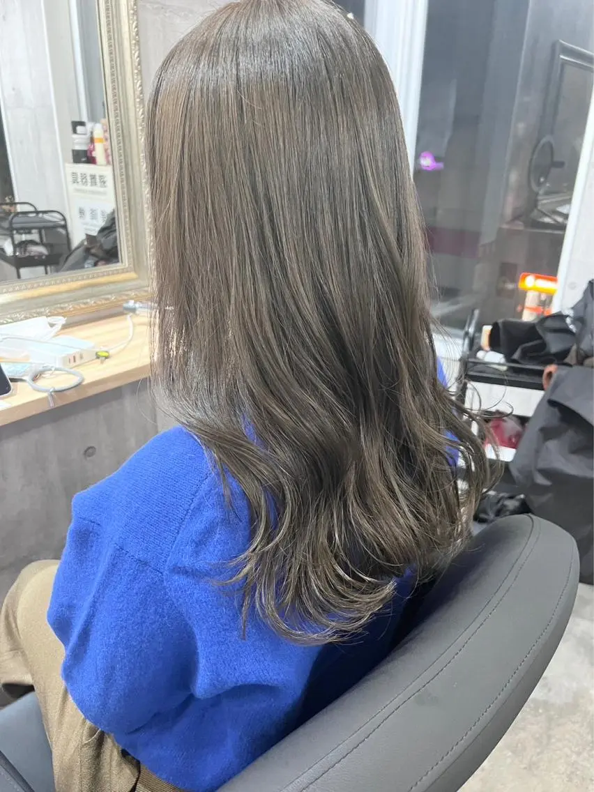 ロング カラー カット ヘアカラー Sunny side 大名 RIOのヘアスタイル