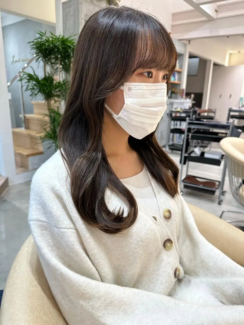 セミロング カット ヘアカラー トリートメント ヘアセット Londideal 高橋ヒロシのヘアスタイル