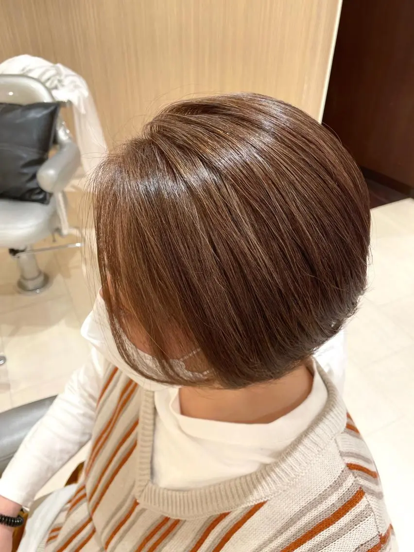 ショート カラー ハイライトカラー ハイライト 美髪カラー✨本間 貴広のヘアスタイル