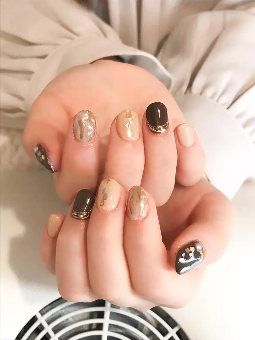 ネイル ブラウン ジェルネイル ニュアンスネイル オフィスネイル Nyanco Nailのネイルデザイン