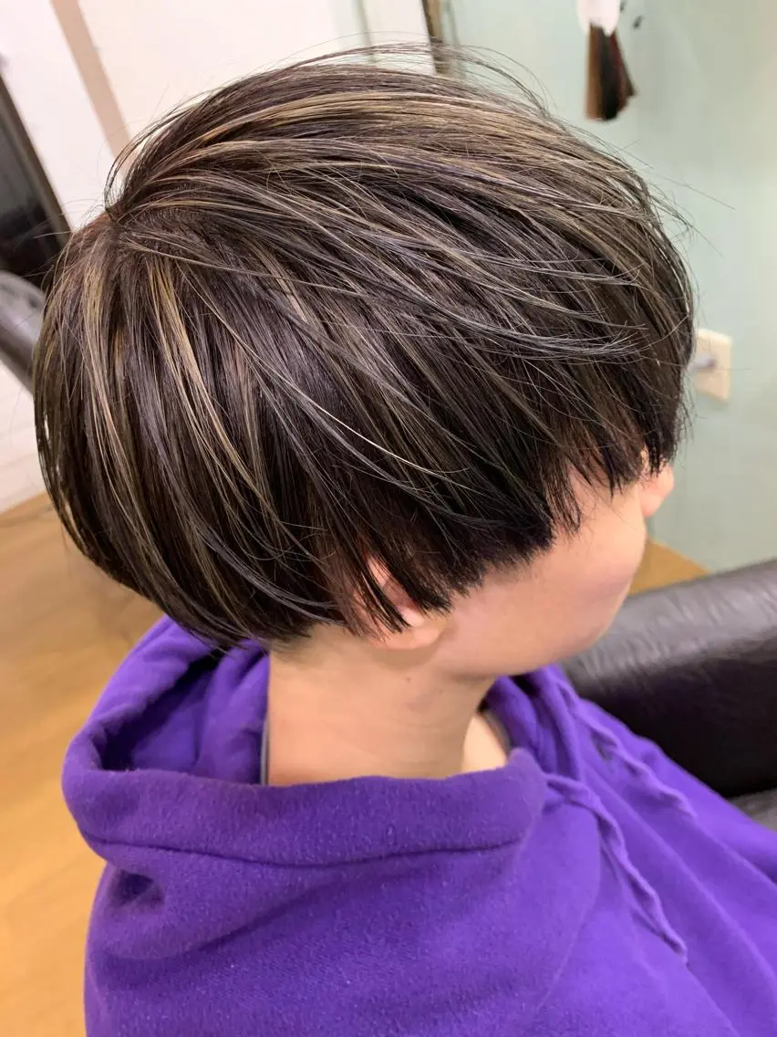 カラー メンズ R ri R takagiのヘアスタイル