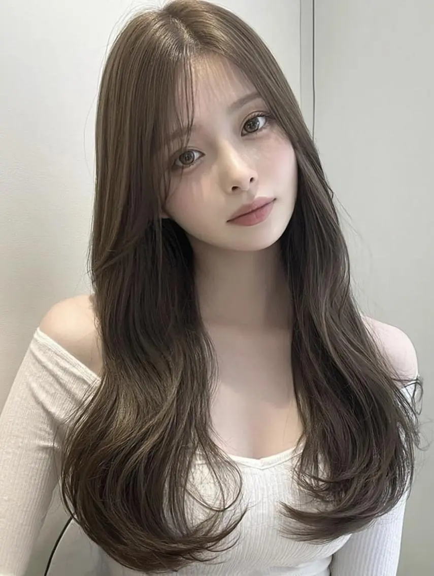 セミロング 髪質改善 韓国風ヘア レイヤーカット カット ヘアカラー トリートメント Sayaka🩶 / 天王寺 / 韓国ヘアのヘアスタイル