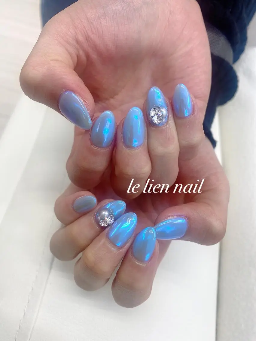 ネイル アートネイル オーロラネイル ブルー ワンカラーネイル le lien nailのネイルデザイン