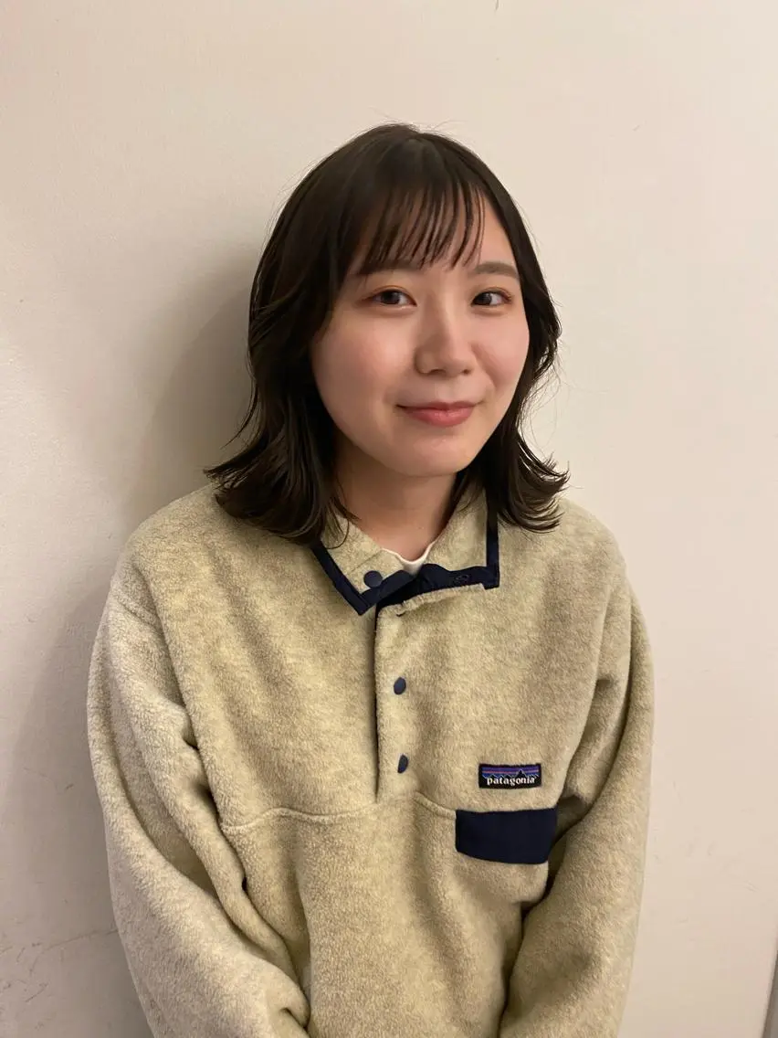 ミディアム カラー くびれヘア 顔周りカット 韓国風ヘア 吉田 光佑のヘアスタイル