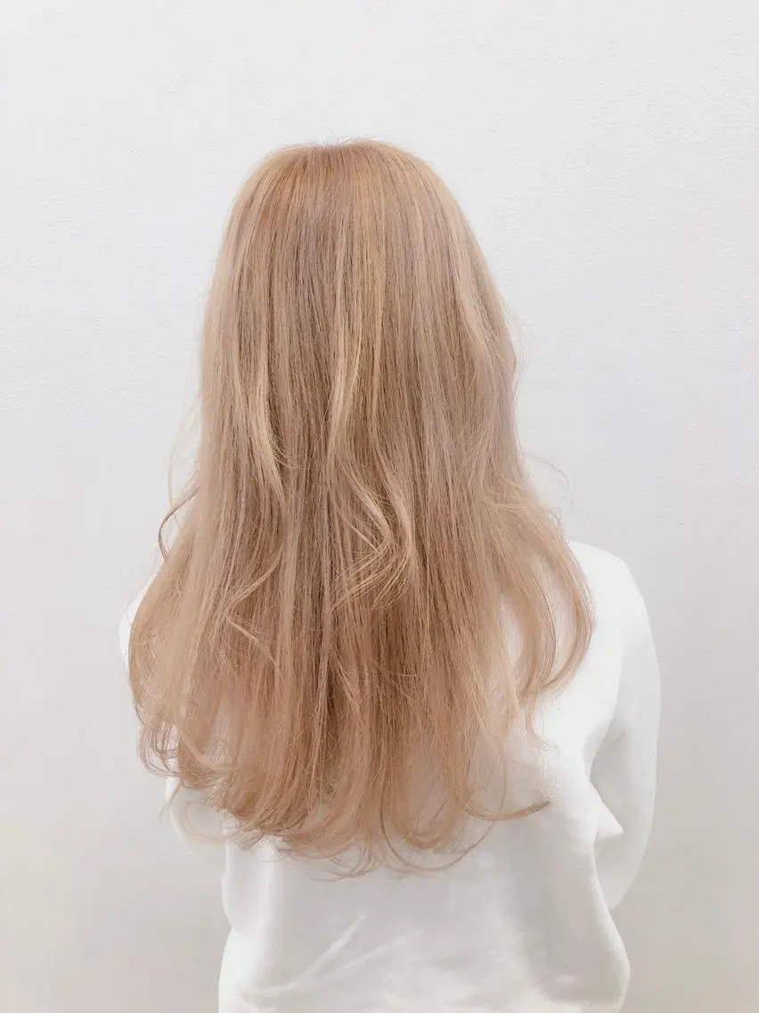 ロング カラー パーマ ヘアアレンジ ネイル マツエク・マツパ アディクシーカラー バレイヤージュ ミストバング ベージュカラー ブリーチ エビスザキレン/メン ズ/心斎橋🌳のヘアスタイル
