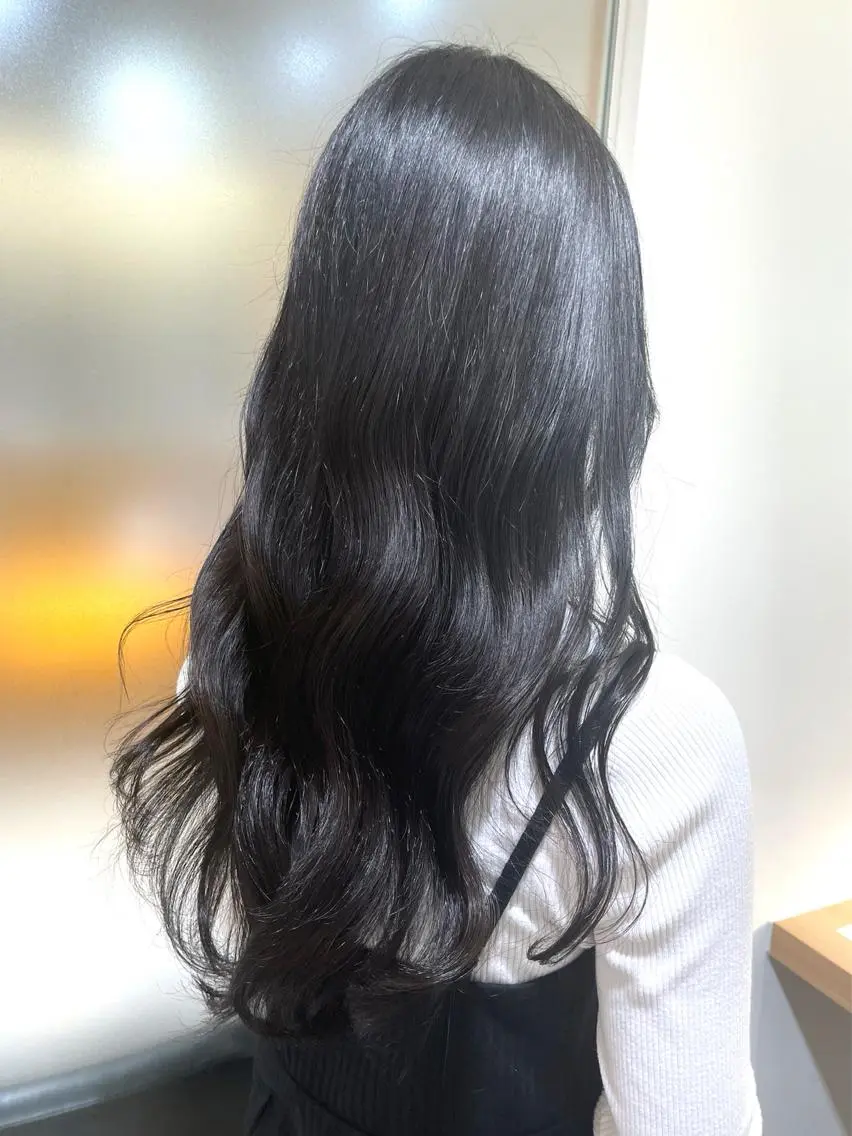 ロング カラー ヘアカラー 佐藤 梨里花 ❤︎のヘアスタイル
