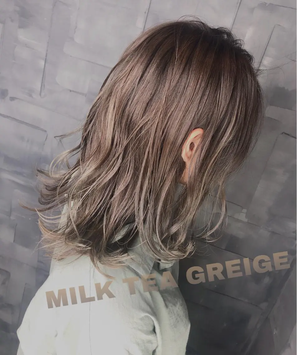 ミディアム カラー ベージュカラー グレージュ ミルクティーグレージュ ボブ/ショート🤍 YUMEHAのヘアスタイル