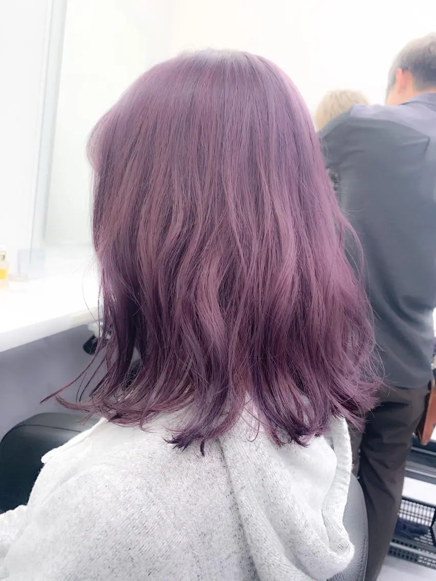 ミディアム パープルカラー 【美容室が苦手な方 専問美容室】MIHOのヘアスタイル