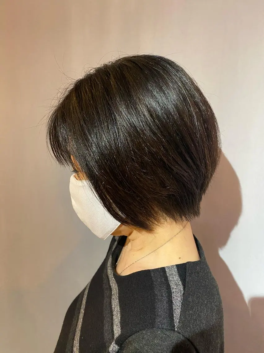 ショート カラー 似合わせカット ショートヘア カット ヘアカラー トリートメント TAI透明カラー 柔らかい縮毛矯正のヘアスタイル