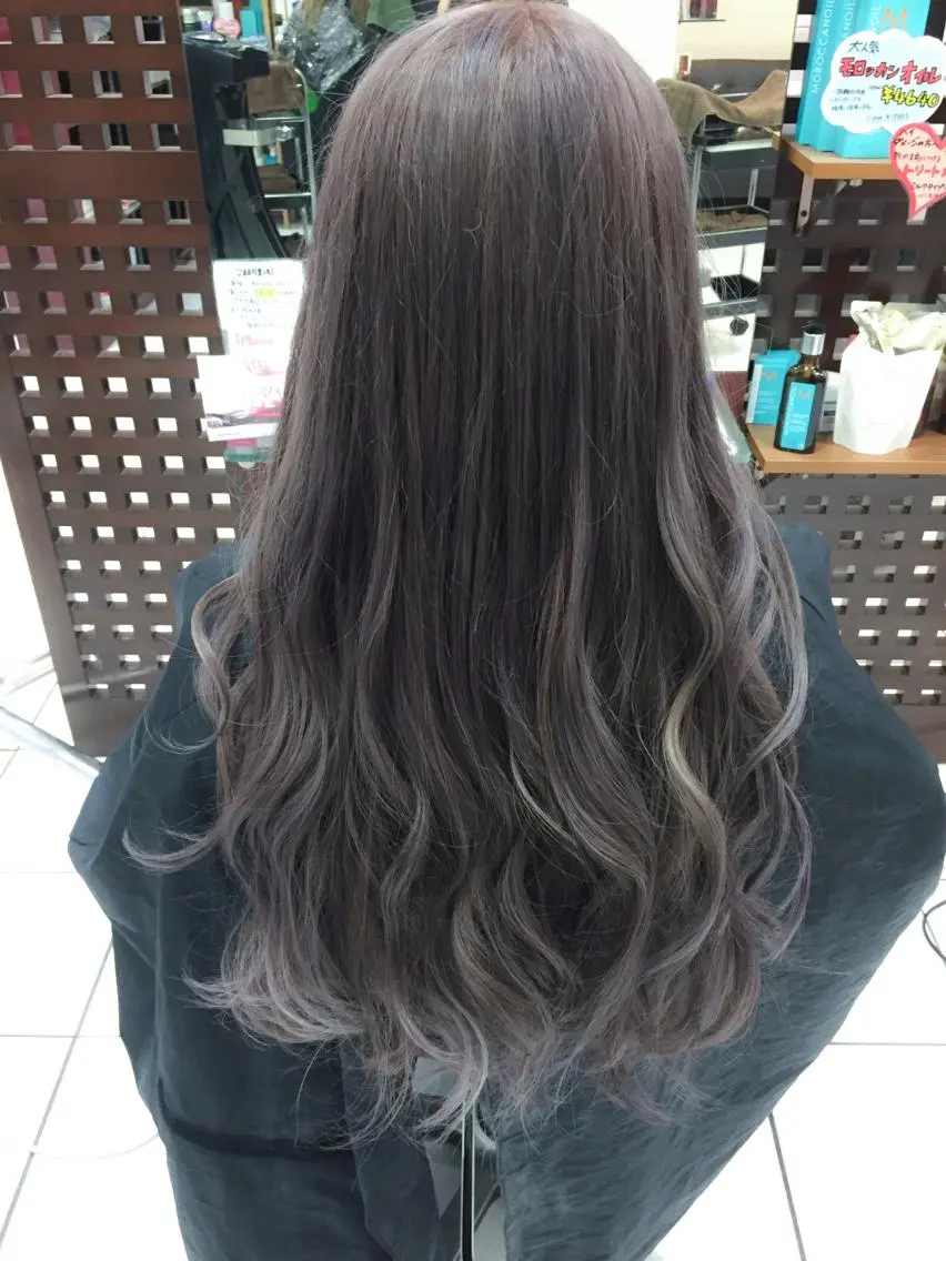 ロング カラー ブルーカラー ブルージュ 透明感カラー モテ髪透明感❤️ デイズヘアカラーのヘアスタイル